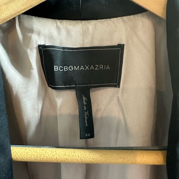 BCBGMAXAZRIA Soy Chai Tuxedo Blazer XS - Picture 6 of 6
